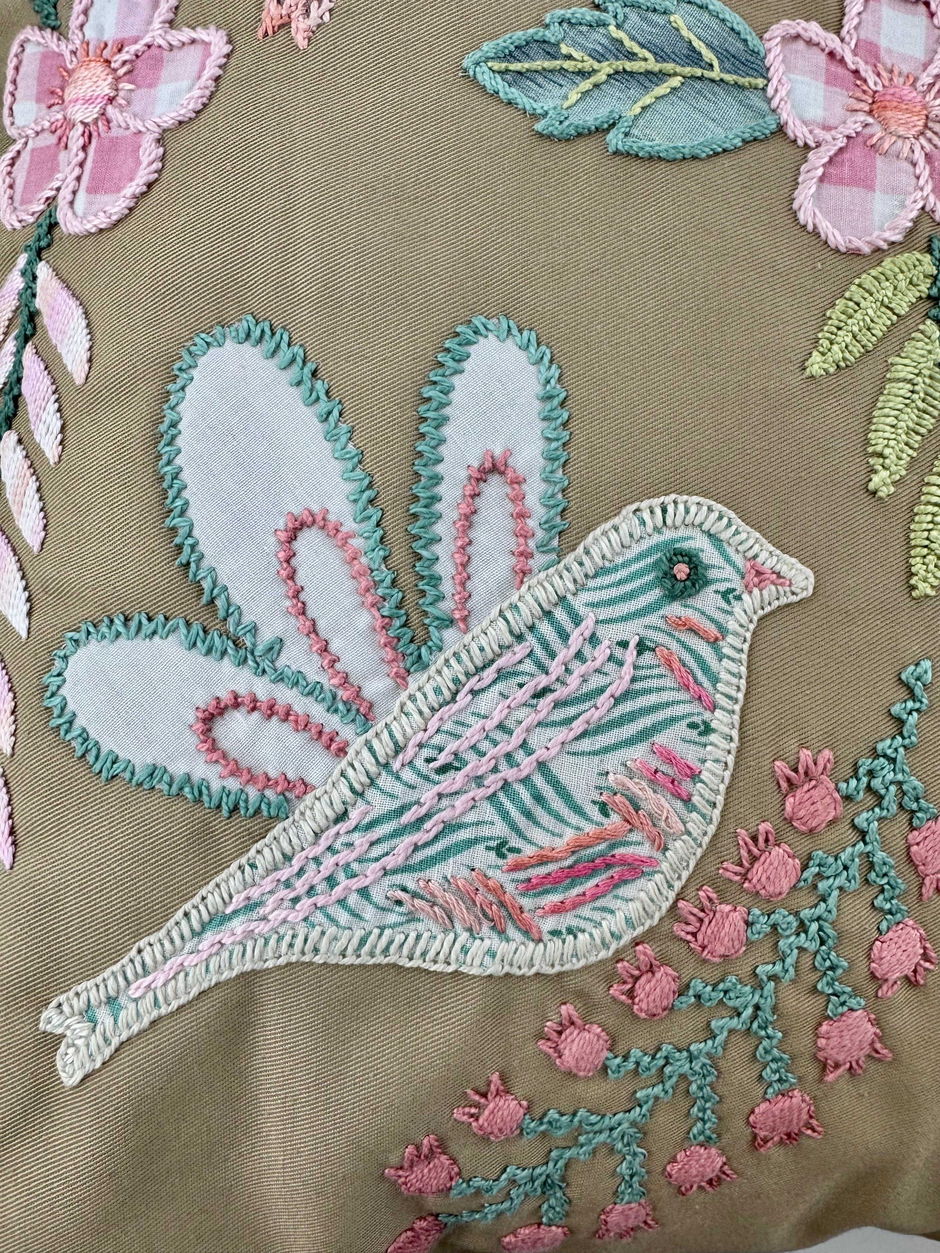 Birds in Flight on tan Honduras Threads