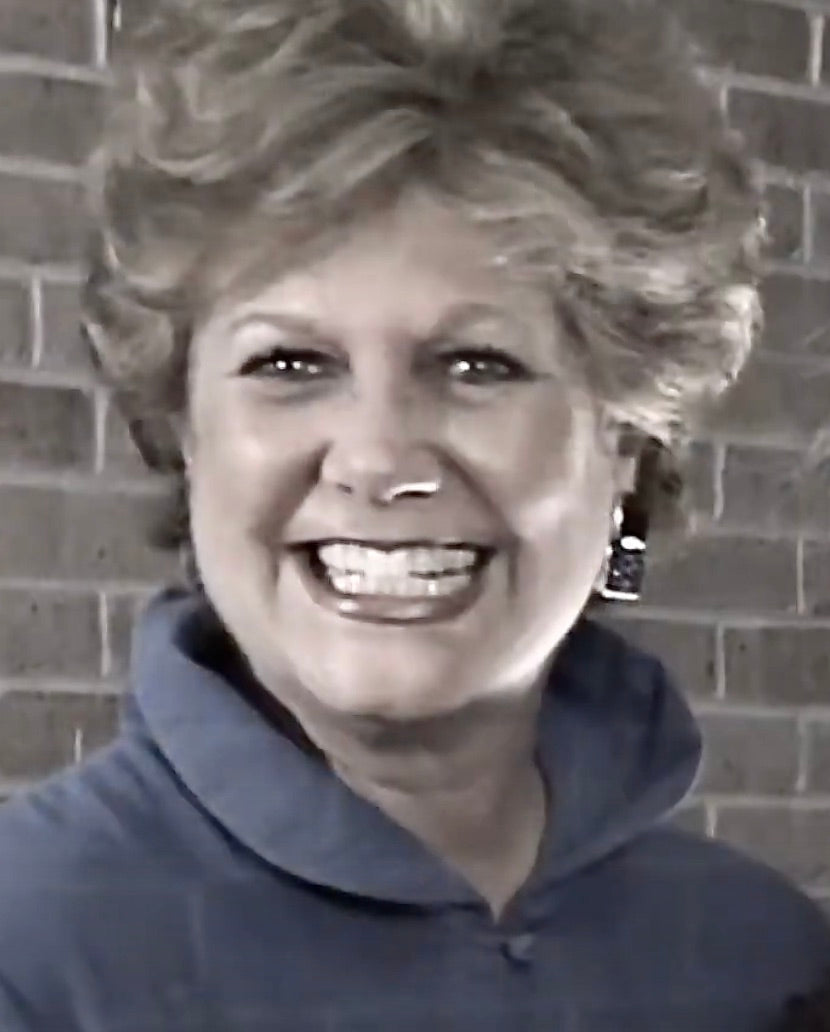 Birds in Flight on ecru Honduras Threads