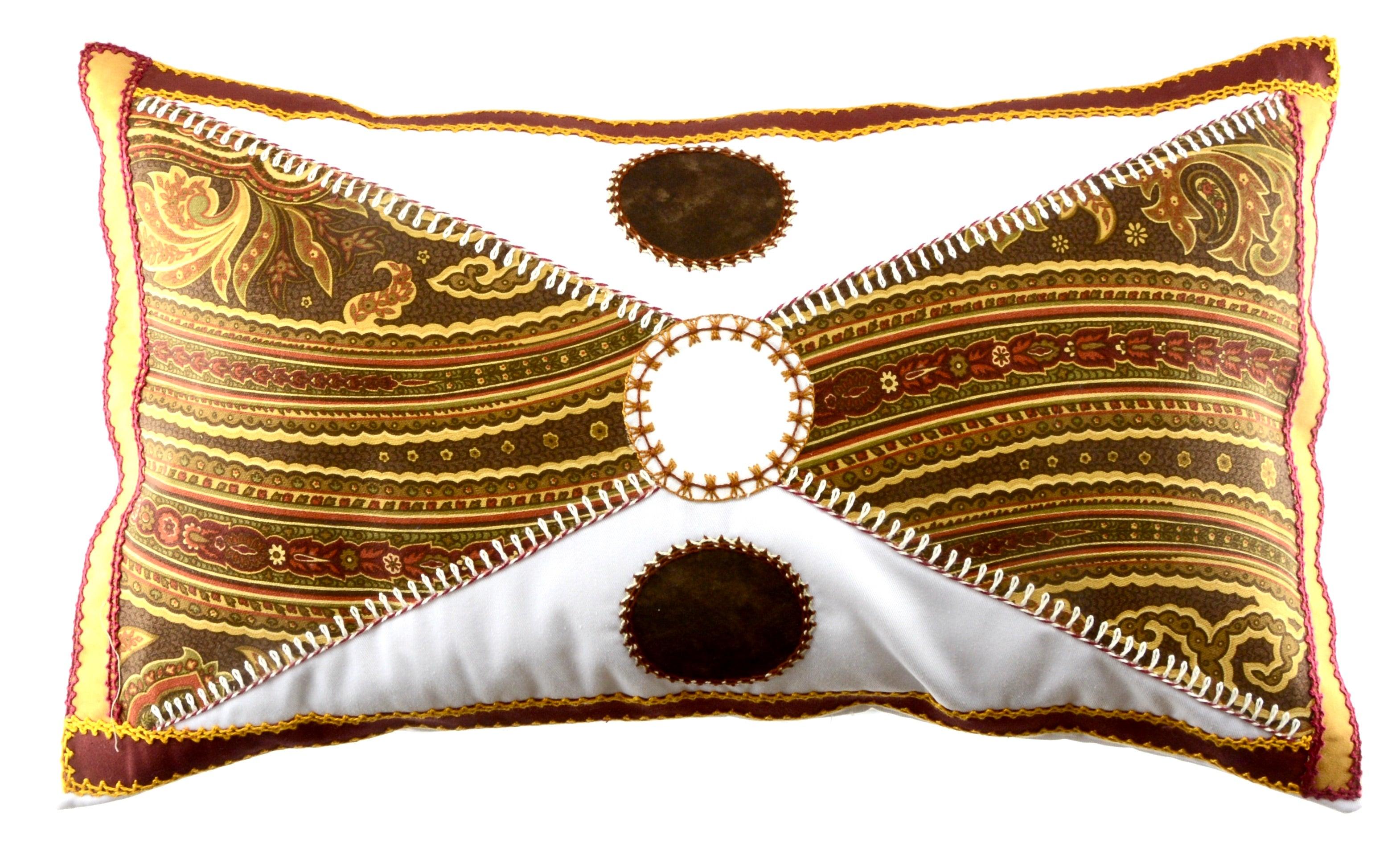 Corbatín Design Embroidered Pillow on white Honduras Threads