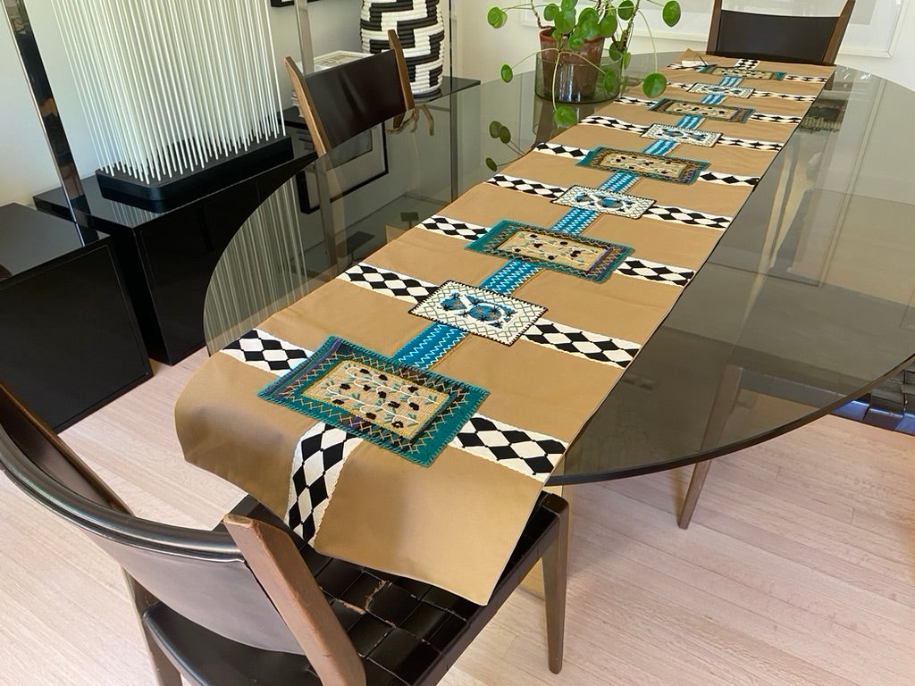 Table Runner Honduras Threads