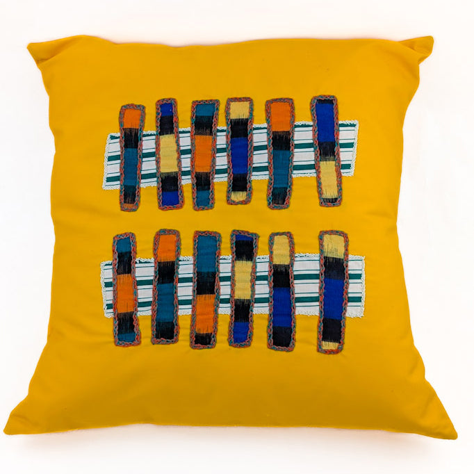 Pillow Honduras Threads