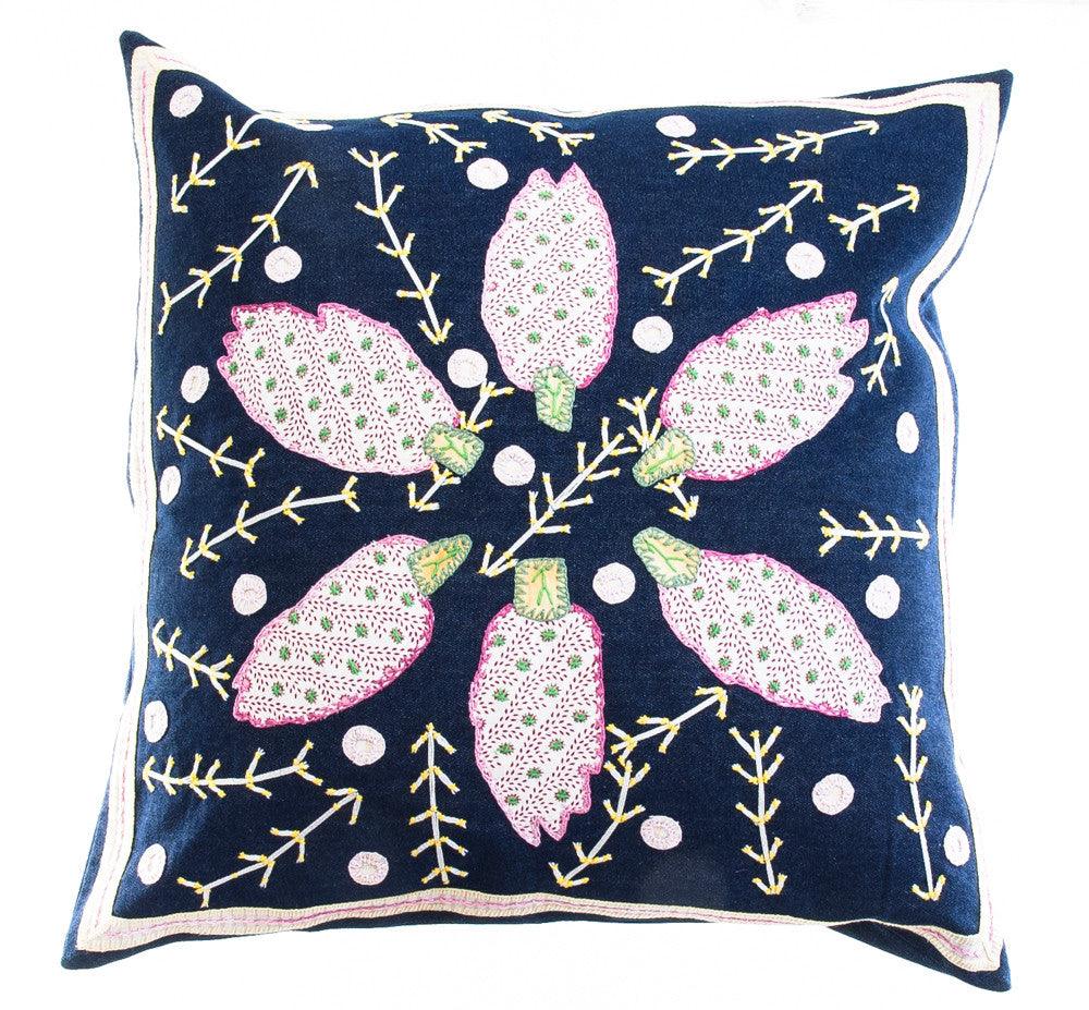 Uvas Design Embroidered Pillow with Insert