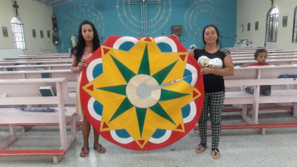 Estrella navidena Honduras Threads