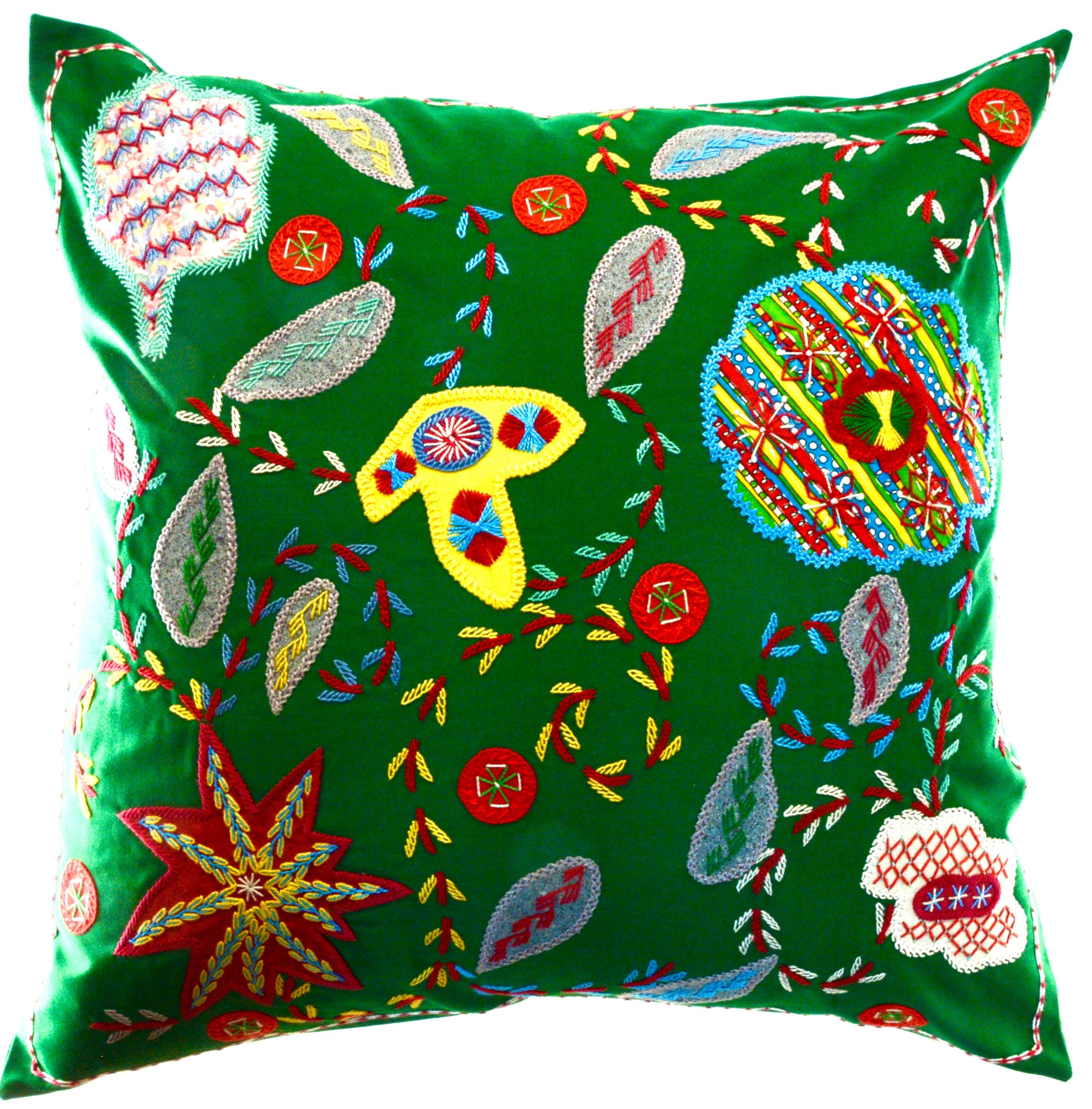 Rosas Design Embroidered Pillow on Green Honduras Threads