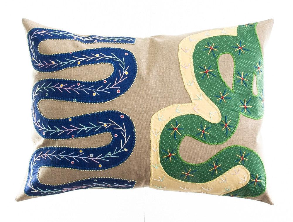 Rios Design Embroidered Pillow With Insert Honduras Threads